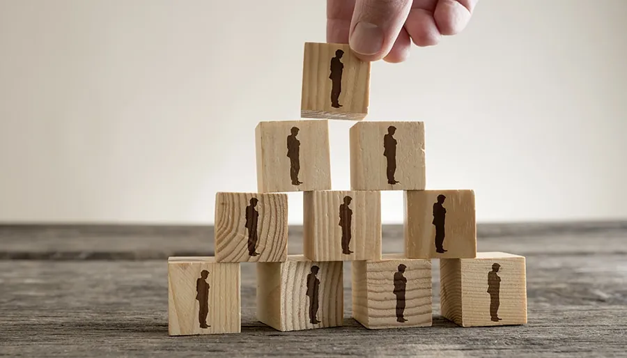 Funzionalita vantaggi crm marketing relazionale software